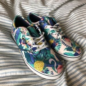 TROPICAL PRINT VANS